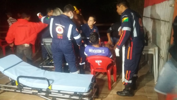 Em noite de sábado sangrenta no Bairro da Paz, dupla da motocicleta atira e quase mata 4 pessoas